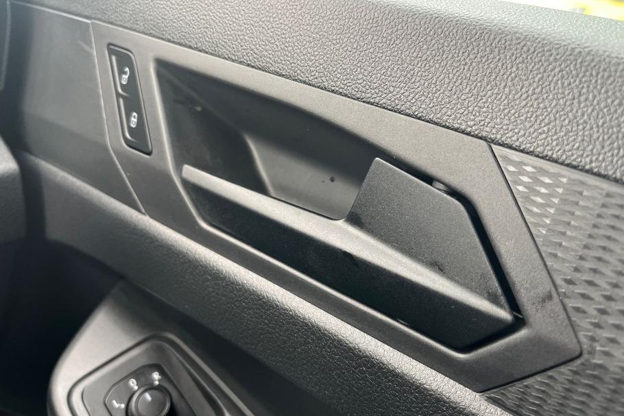 Used Ford TRANSIT CONNECT WR25OAC 21