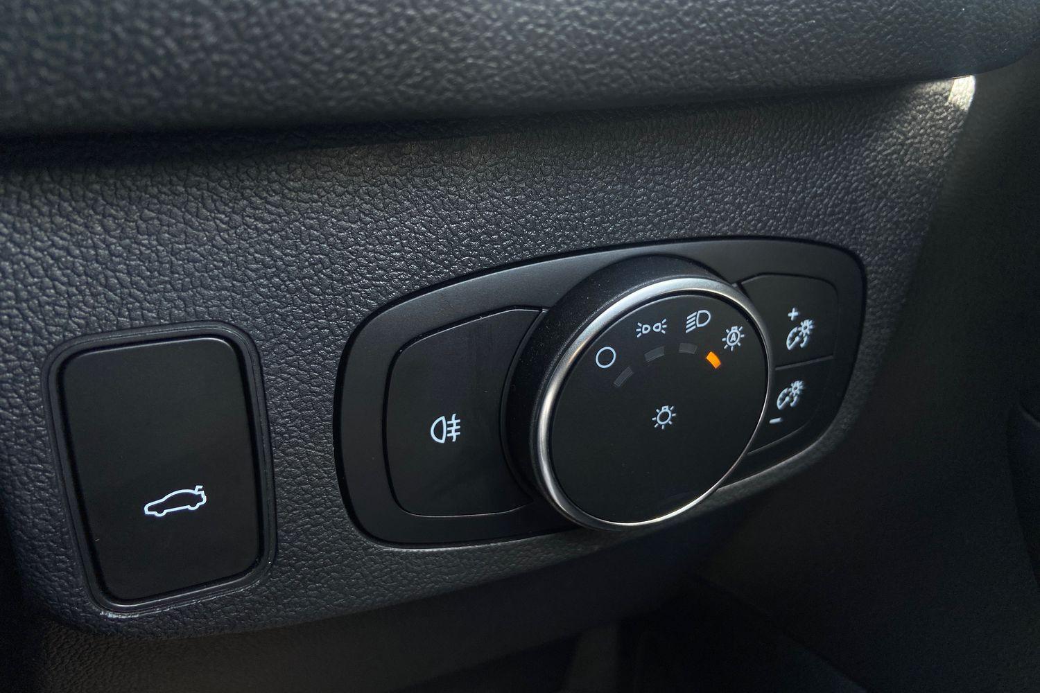 Ford FOCUS Photo 33