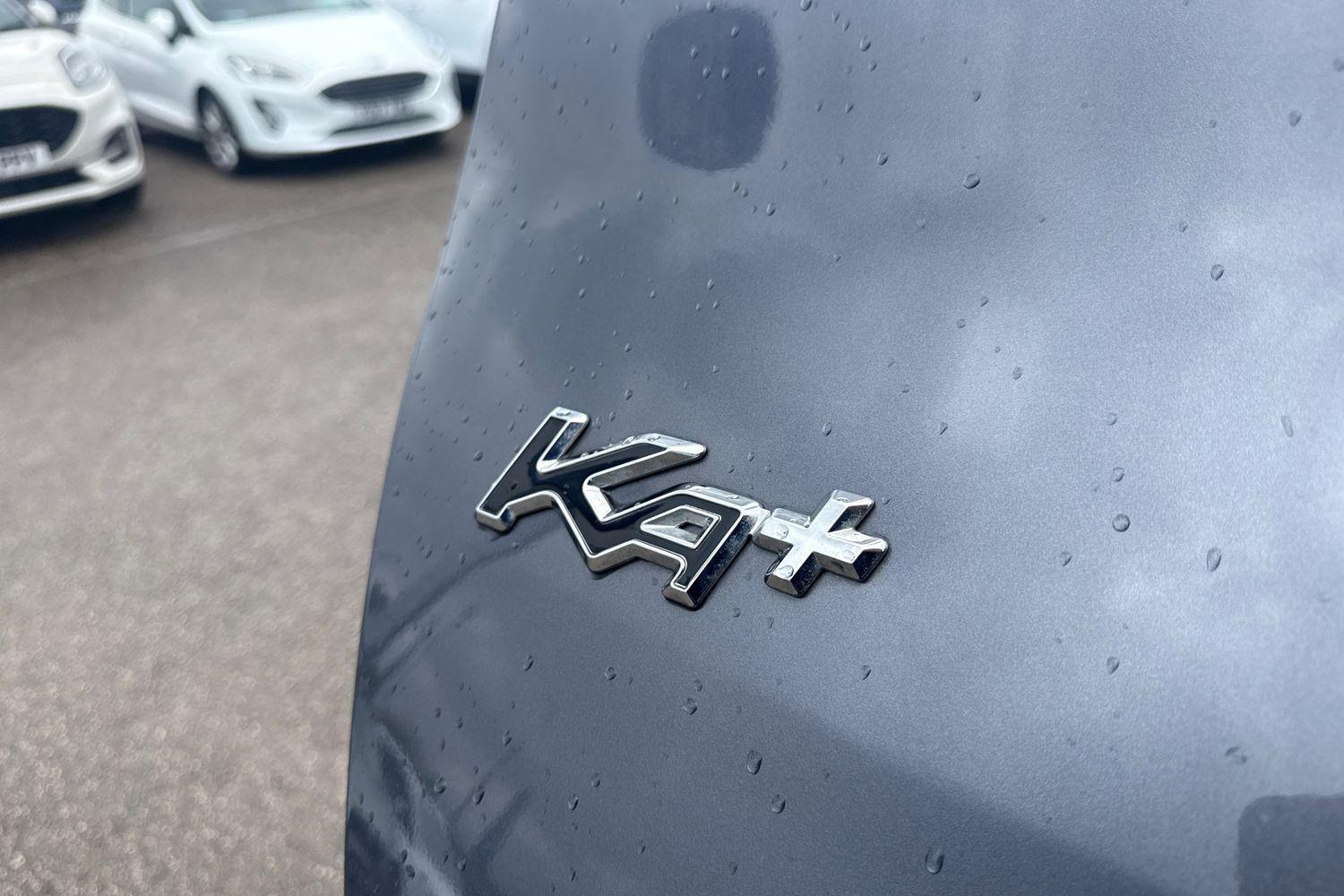 Ford KA+ Photo 34