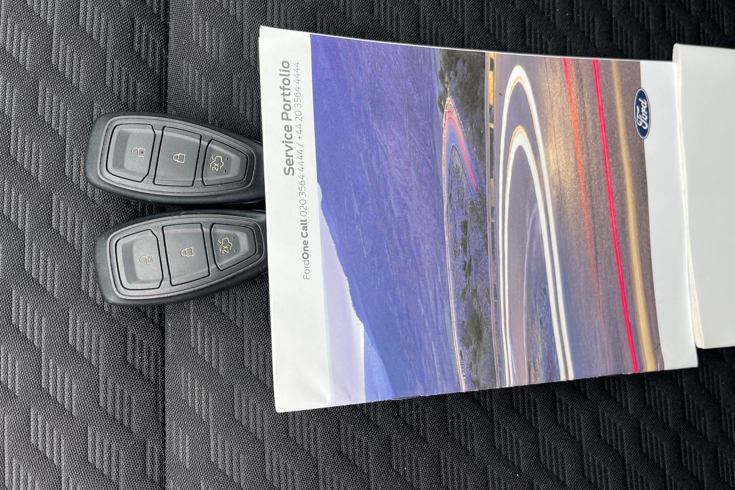 Ford Fiesta Photo 21