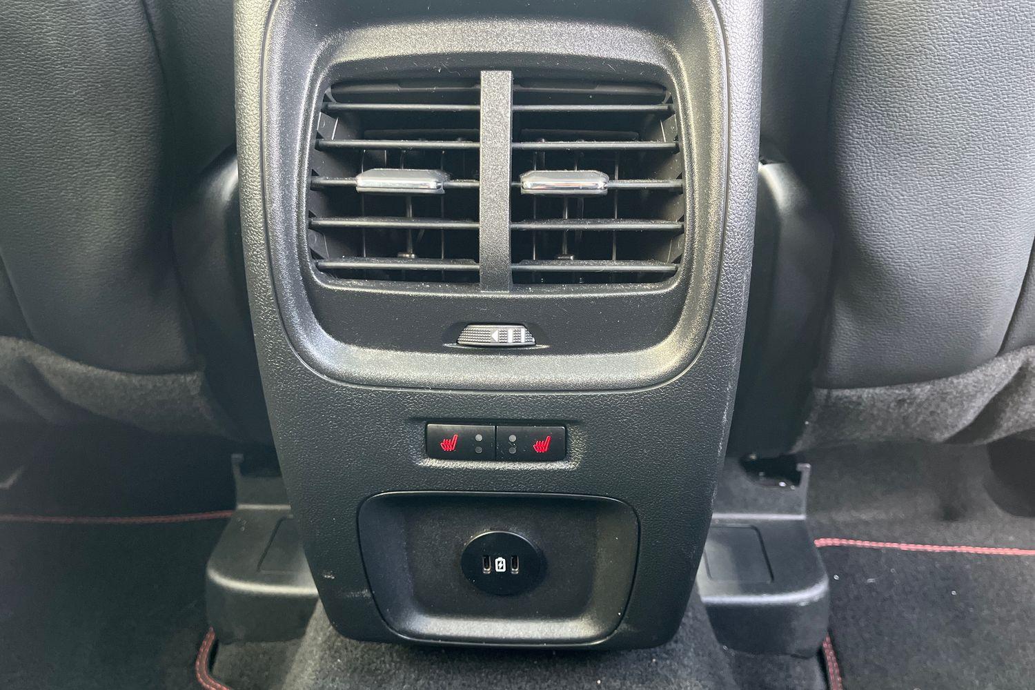Ford KUGA Photo 39