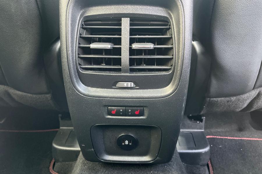 Ford KUGA Photo autoimg-fdf750acdb5c3a5dca509f888a30da0449dbe889.jpg
