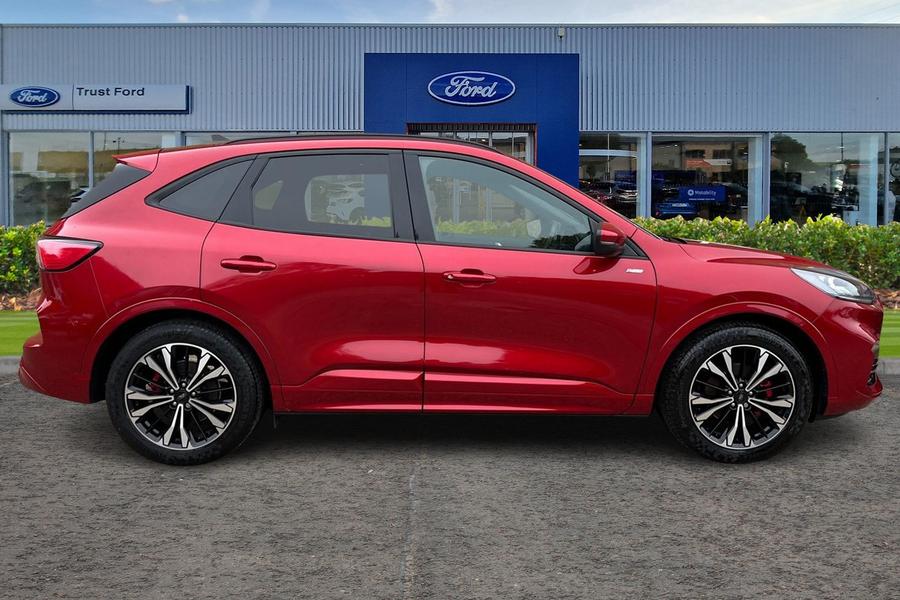 Ford KUGA Photo autoimg-fdfa40ce5f3acfad00d901a2b86e352198ea478c.jpg