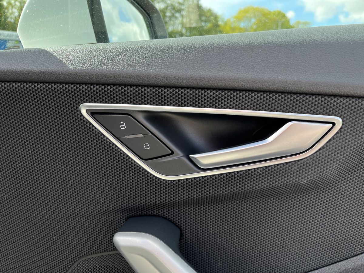 Audi Q2 Photo 28