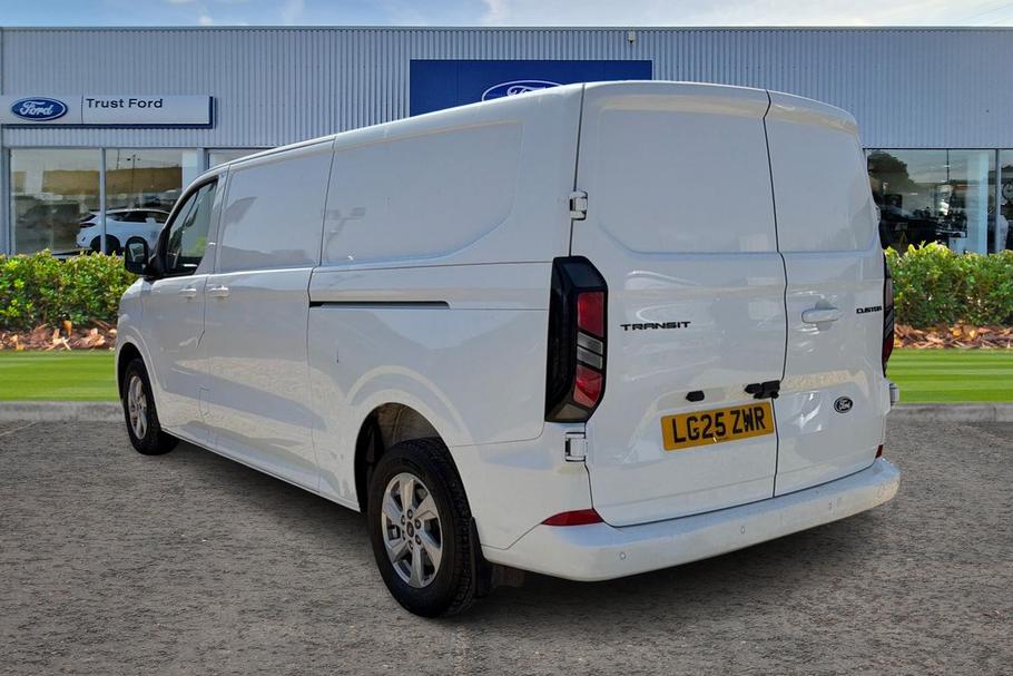 Used Ford TRANSIT CUSTOM LG25ZWR 2