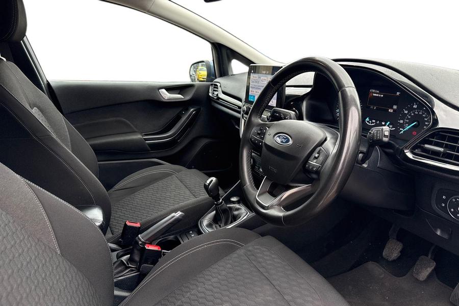 Ford FIESTA Photo autoimg-fe000e6d466fb88c2afec65cf7827cf21c6e82af.jpg