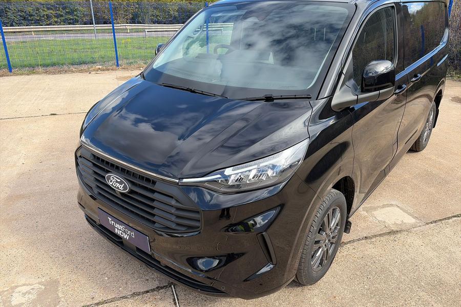 Ford TRANSIT CUSTOM Photo autoimg-fe0181b3f57a367548c06acea2ff6edd3b65d426.jpg