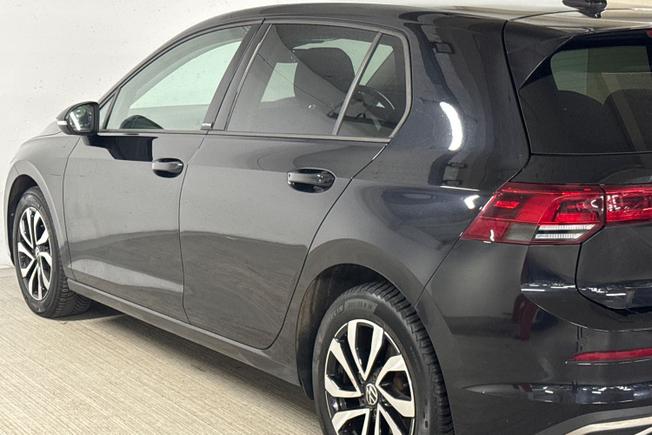 VOLKSWAGEN Golf Photo 26