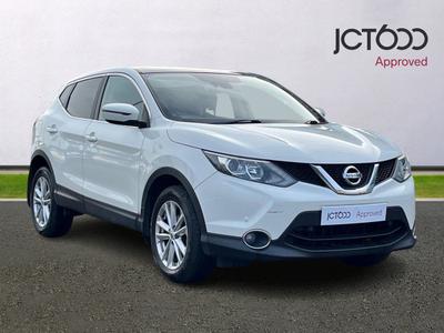 2015 NISSAN Qashqai 1.5 dCi Acenta Premium SUV 5dr Diesel Manual 2WD Euro 5 (s/s) (110 ps) at JCT600