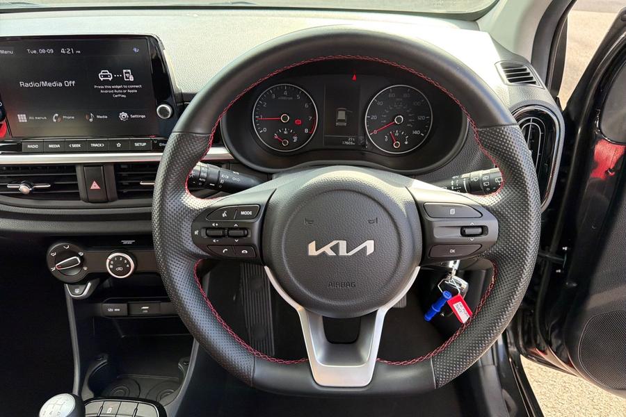 Kia Picanto Photo autoimg-fe0b2ef15f0b06147d17b4737f1d690bb288f2d9.jpg
