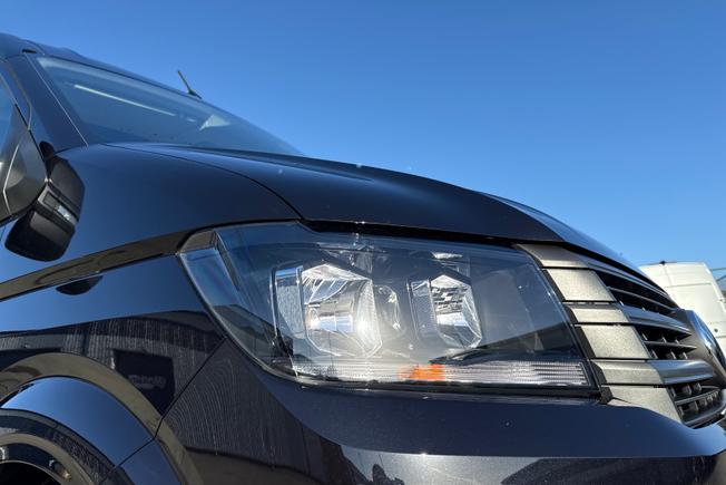 VOLKSWAGEN Crafter Photo 19