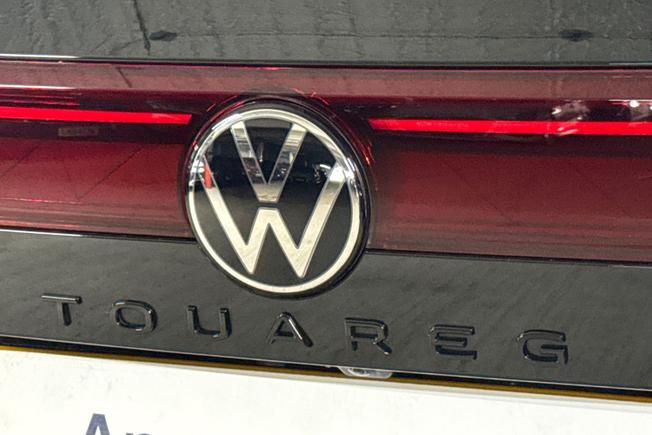 VOLKSWAGEN Touareg Photo 34