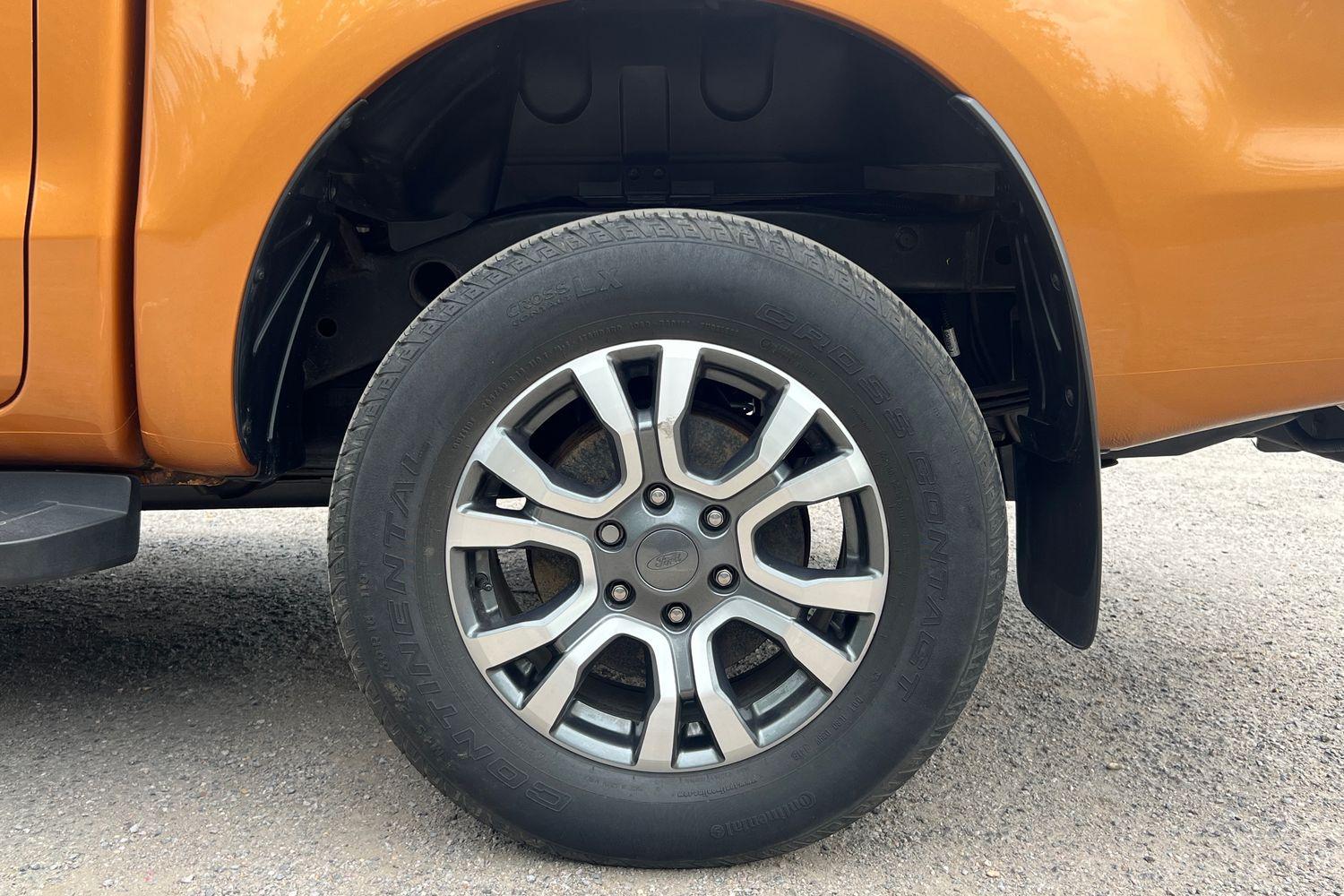 Ford RANGER Photo 22