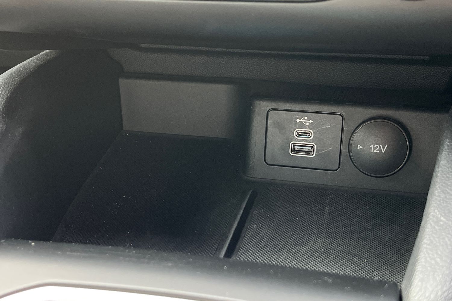Ford FOCUS Photo 34
