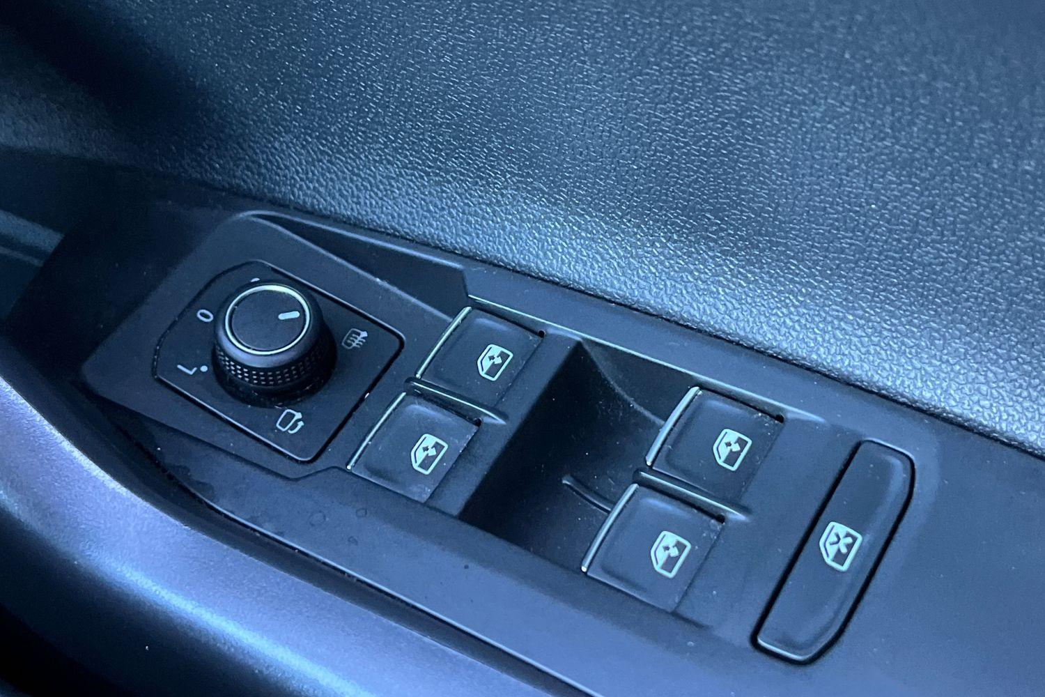 Volkswagen POLO Photo 15