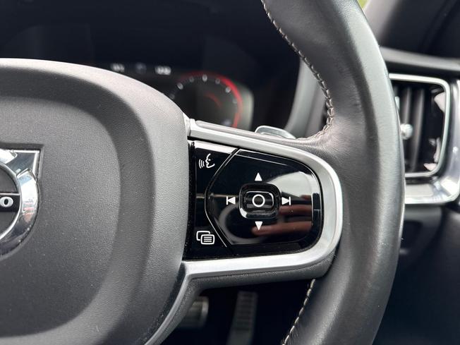 Volvo V60 Photo 17