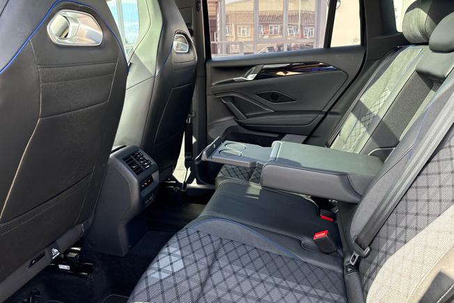 VOLKSWAGEN Tiguan Photo 44