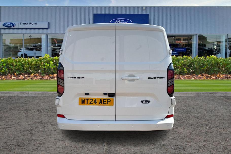 Used FORD TRANSIT CUSTOM WT24AEP 13