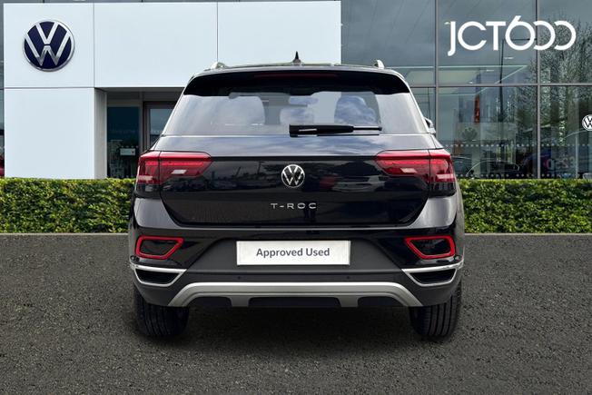 Volkswagen T-Roc Photo 7