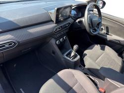 DACIA Jogger Photo 2