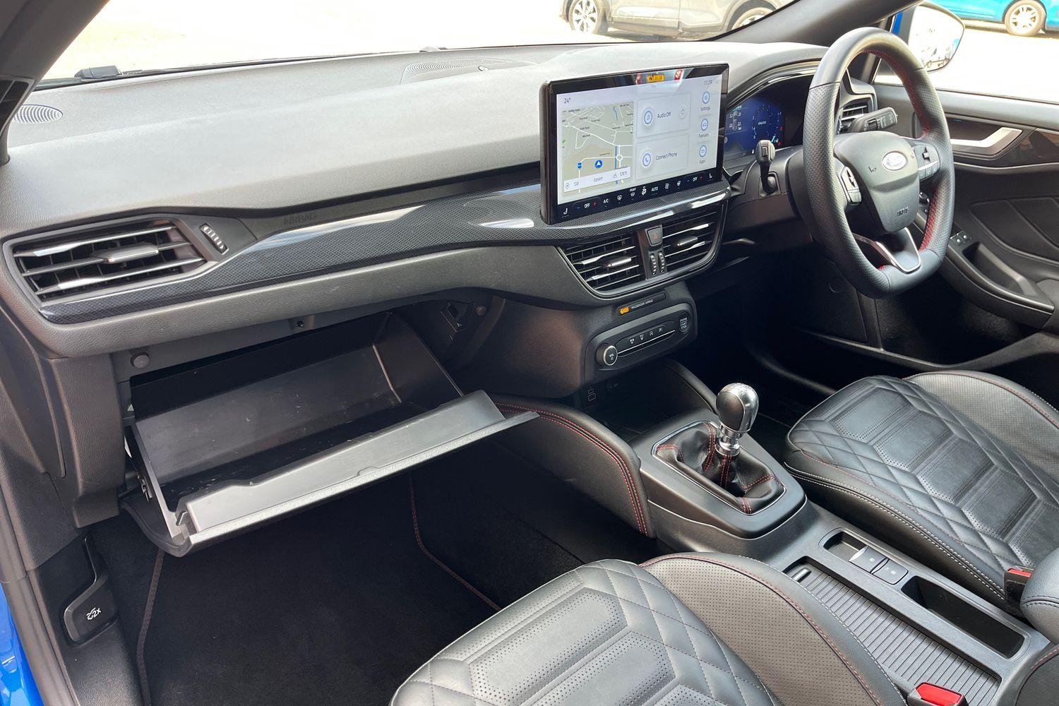 Ford Focus Photo 36