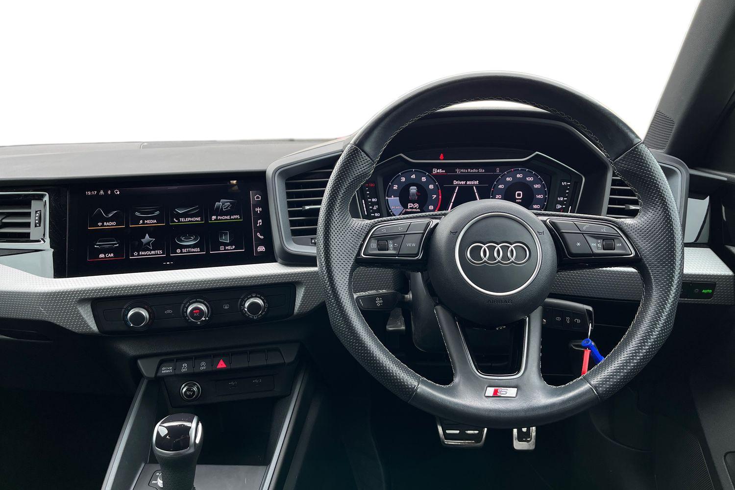 Audi A1 Photo 10