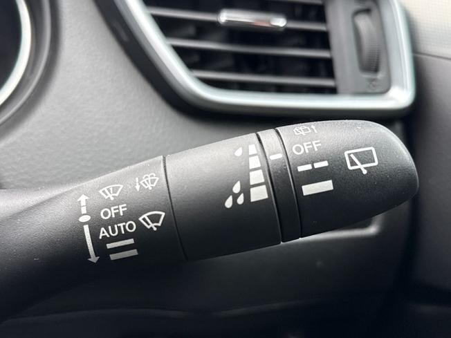 NISSAN Qashqai Photo 33