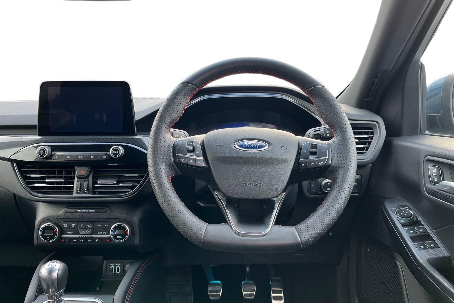 Ford KUGA Photo 10