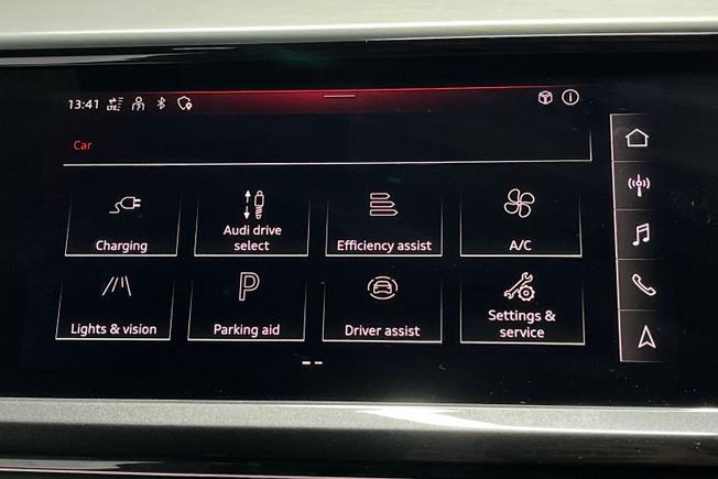 AUDI Q4 E-Tron Photo 25