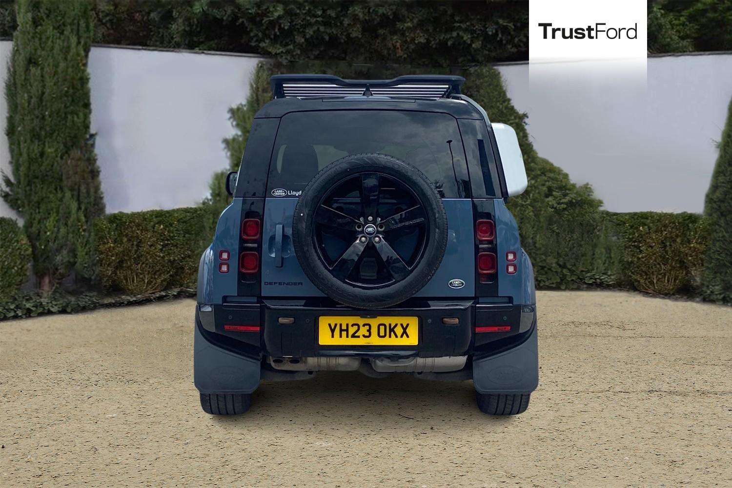 Land Rover DEFENDER Photo 6