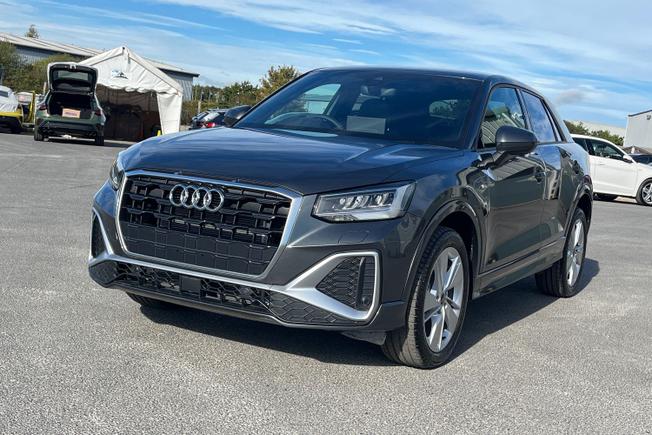 AUDI  Q2  Photo 25