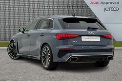 AUDI RS3 Photo 3