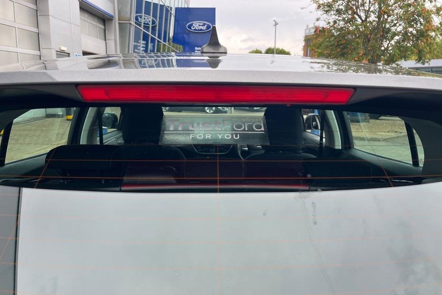 Ford FOCUS Photo autoimg-fe4dfa242fb5ac425e7e16e5c317ca7ee75f20ef.jpg
