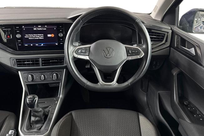 VOLKSWAGEN Polo Photo 11