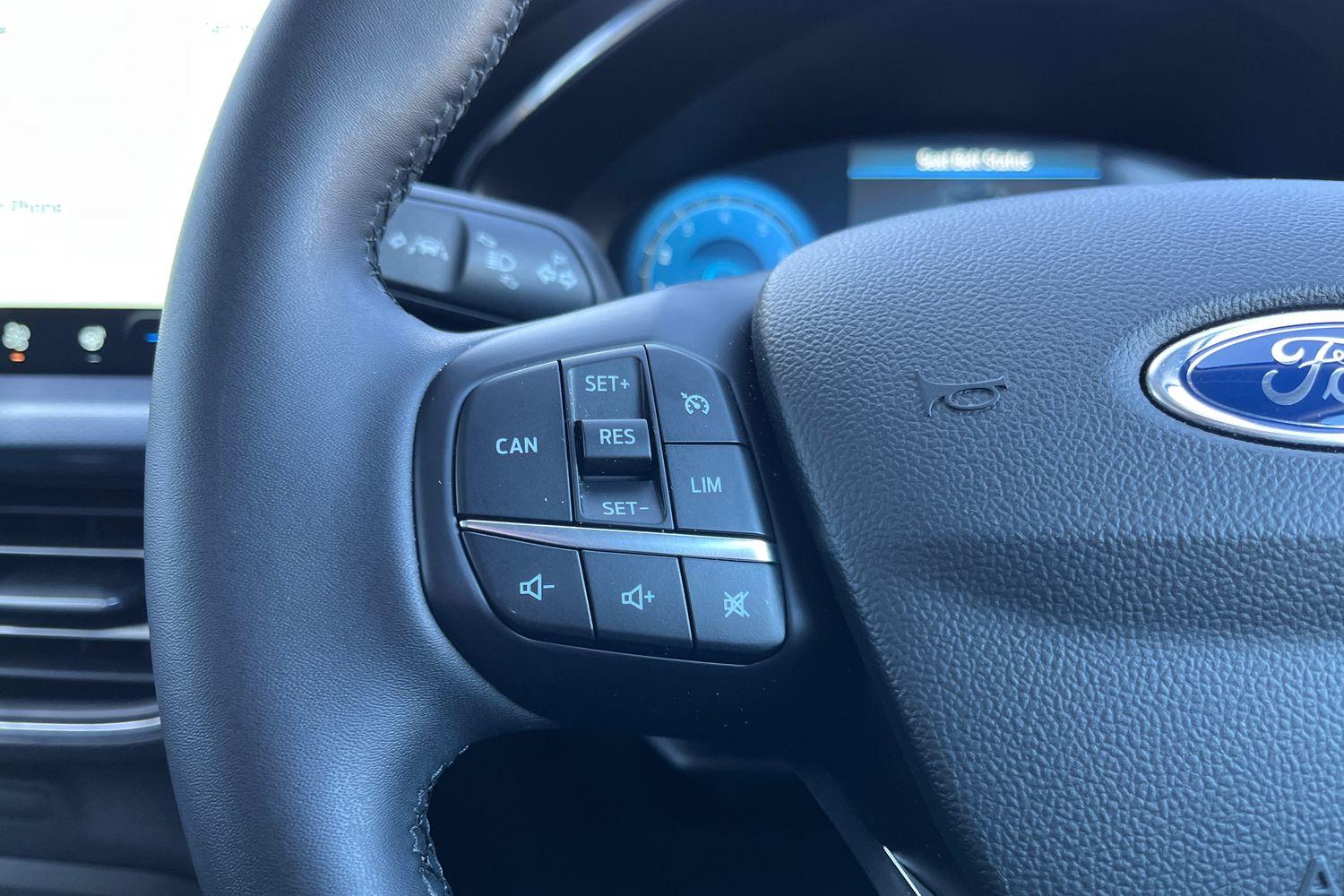 Ford Focus Photo 24