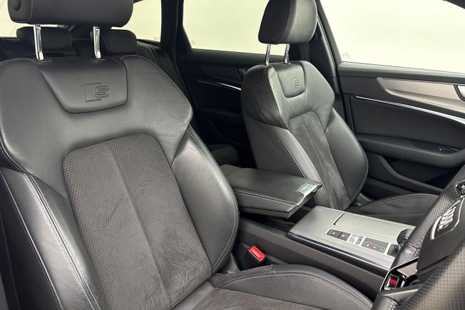 AUDI A6 Photo 24
