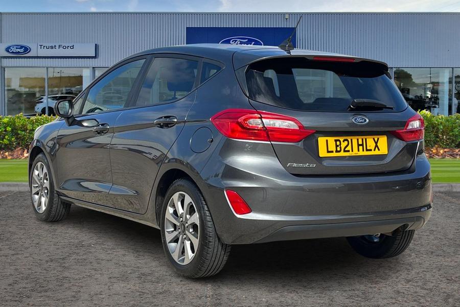 Ford Fiesta Photo autoimg-fe517488c9e04e53a44b43c0ef600ee59b36b52b.jpg