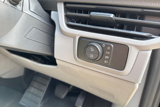 VOLKSWAGEN Transporter Photo 41