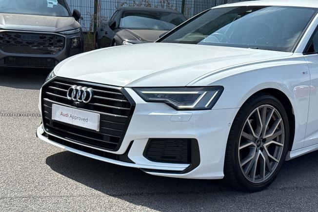 AUDI A6 Avant Photo 22