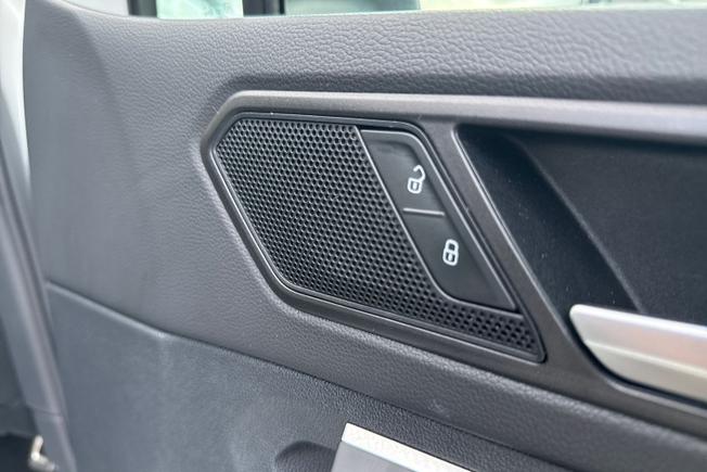 VOLKSWAGEN Tiguan Photo 48