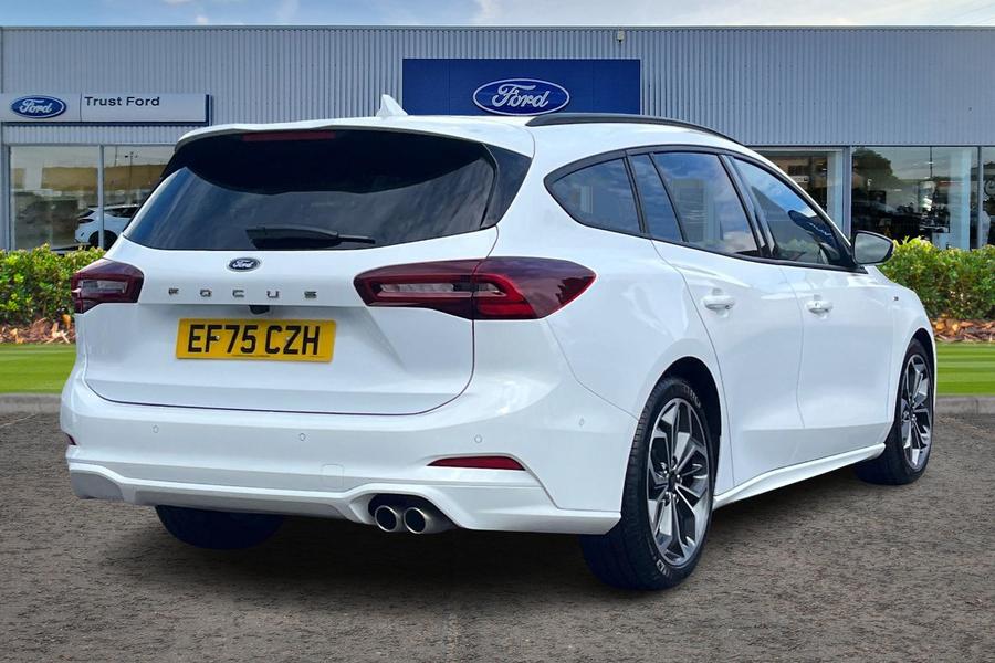 Ford FOCUS Photo autoimg-fe5eb23c3c166da216c2ed7f6afd08fc8f7ee97c.jpg