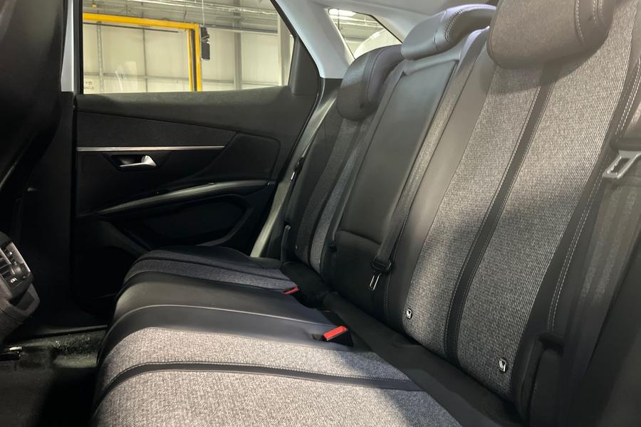 Peugeot 3008 Photo autoimg-fe62d6b86cc73823369980a06b7c34c9101094c9.jpg