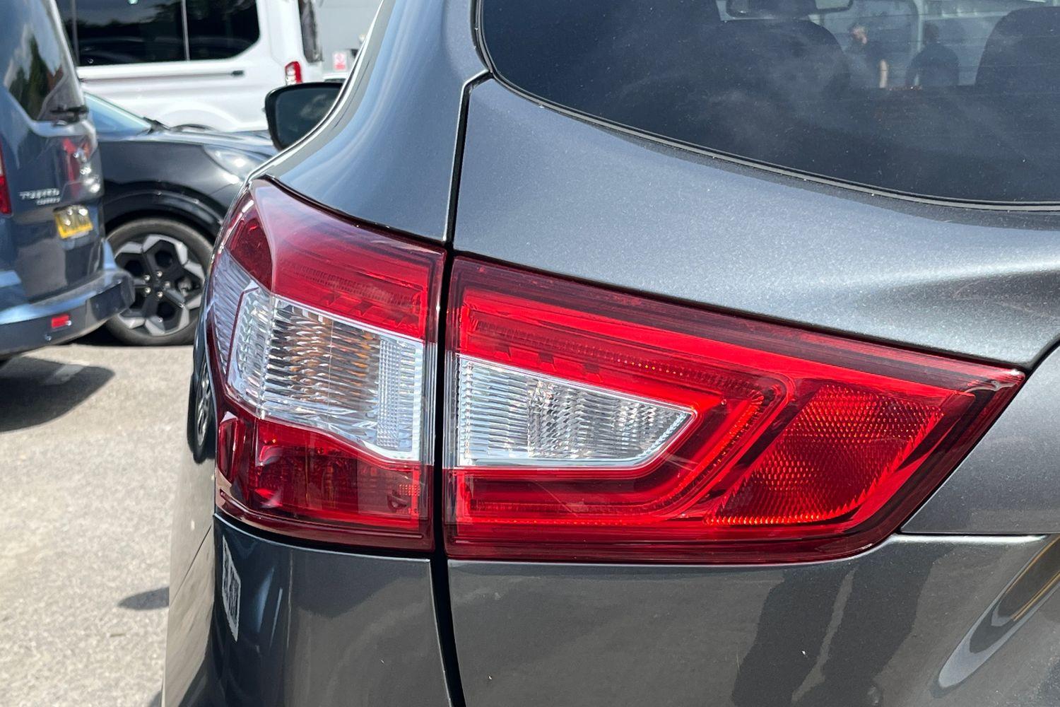 Nissan QASHQAI Photo 24