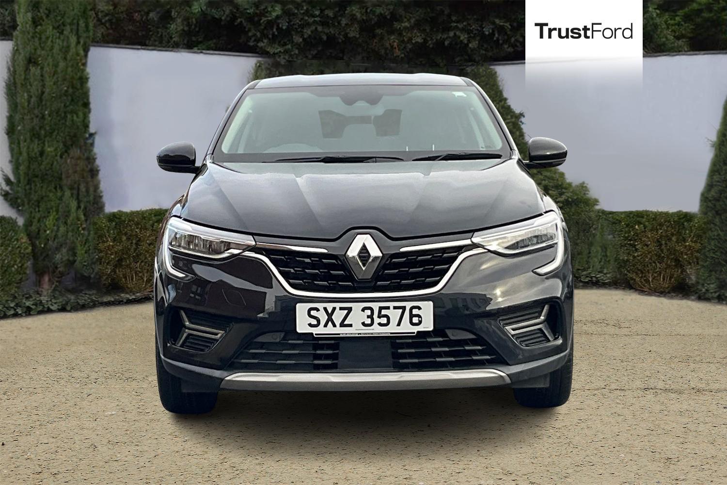 Renault ARKANA Photo 5