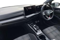 VOLKSWAGEN Golf Photo 2