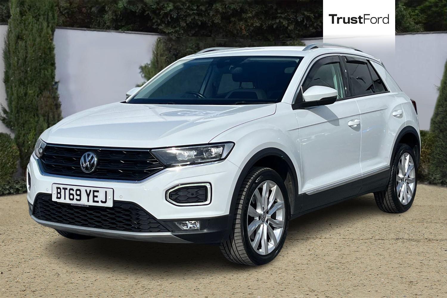 Volkswagen T-ROC Photo 4