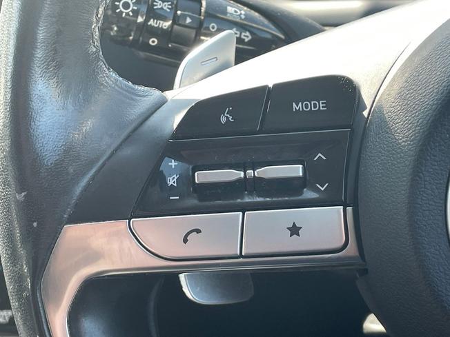 HYUNDAI Tucson Photo 16