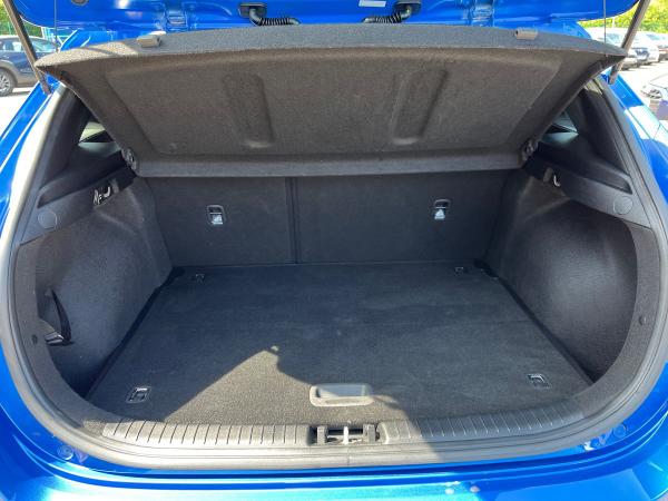 Kia Ceed Photo autoimg-fe73a6363f6c3faf001714548c05a8a3cf38102b.jpg