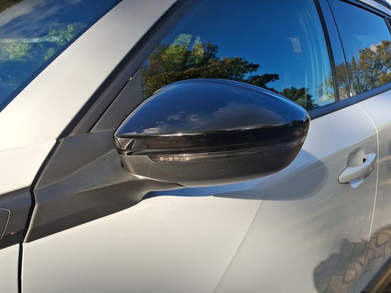 Used Peugeot 2008 HY74OAA 25