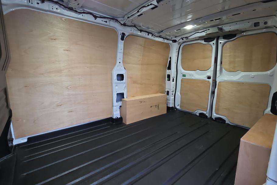 Used FORD TRANSIT CUSTOM WR75MXD 4